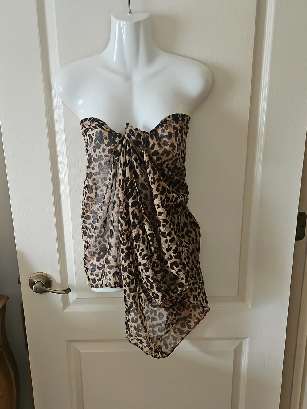 Versatile Leopard Print Sarong Good For Many Styles Briwn Beige OS